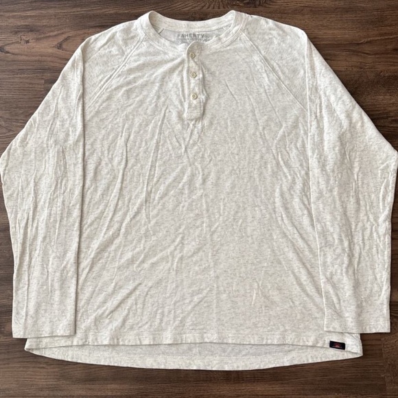 Faherty Cloud Cotton ivory Henley . XL - Picture 1 of 6